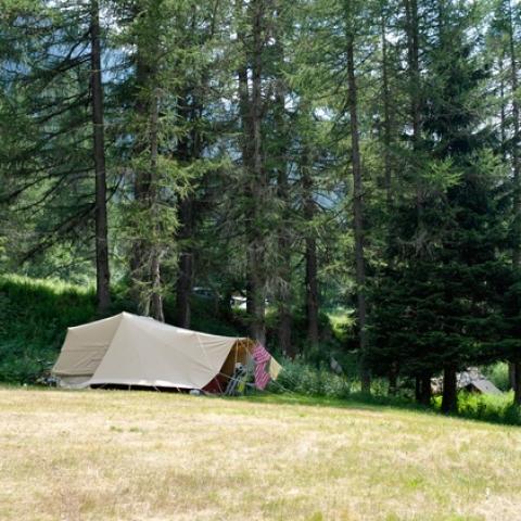 Camping an der Rhone, Goms