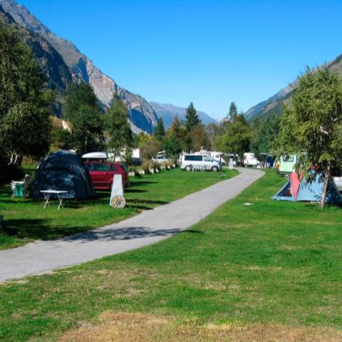 Le camping Täsch, avant Zermatt